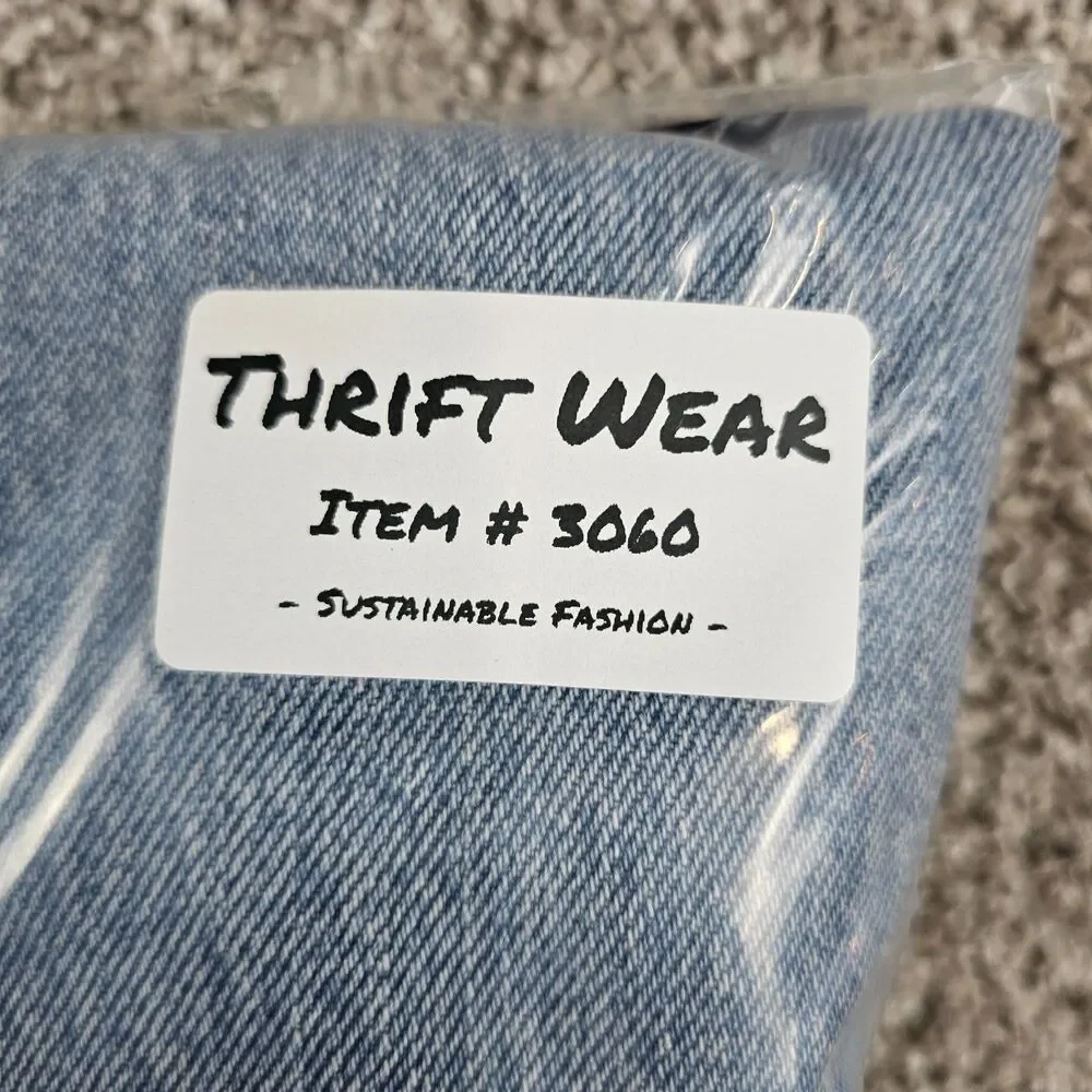 Levis 560 Jeans Mens 33x29 Light Wash Loose Tapered Relaxed Grunge Distressed